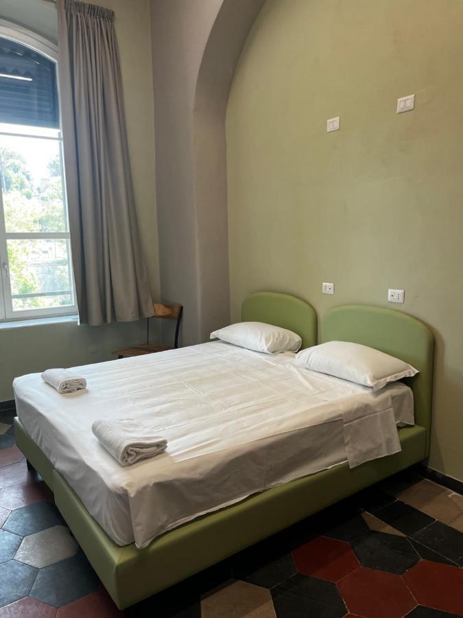 Borgo Ripa Urban Travel Hostel โรม ภายนอก รูปภาพ