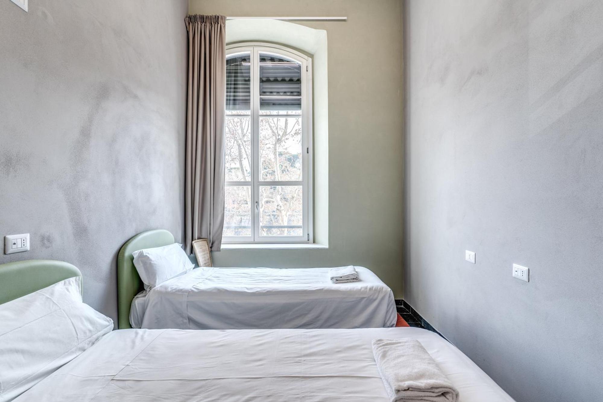 Borgo Ripa Urban Travel Hostel โรม ภายนอก รูปภาพ