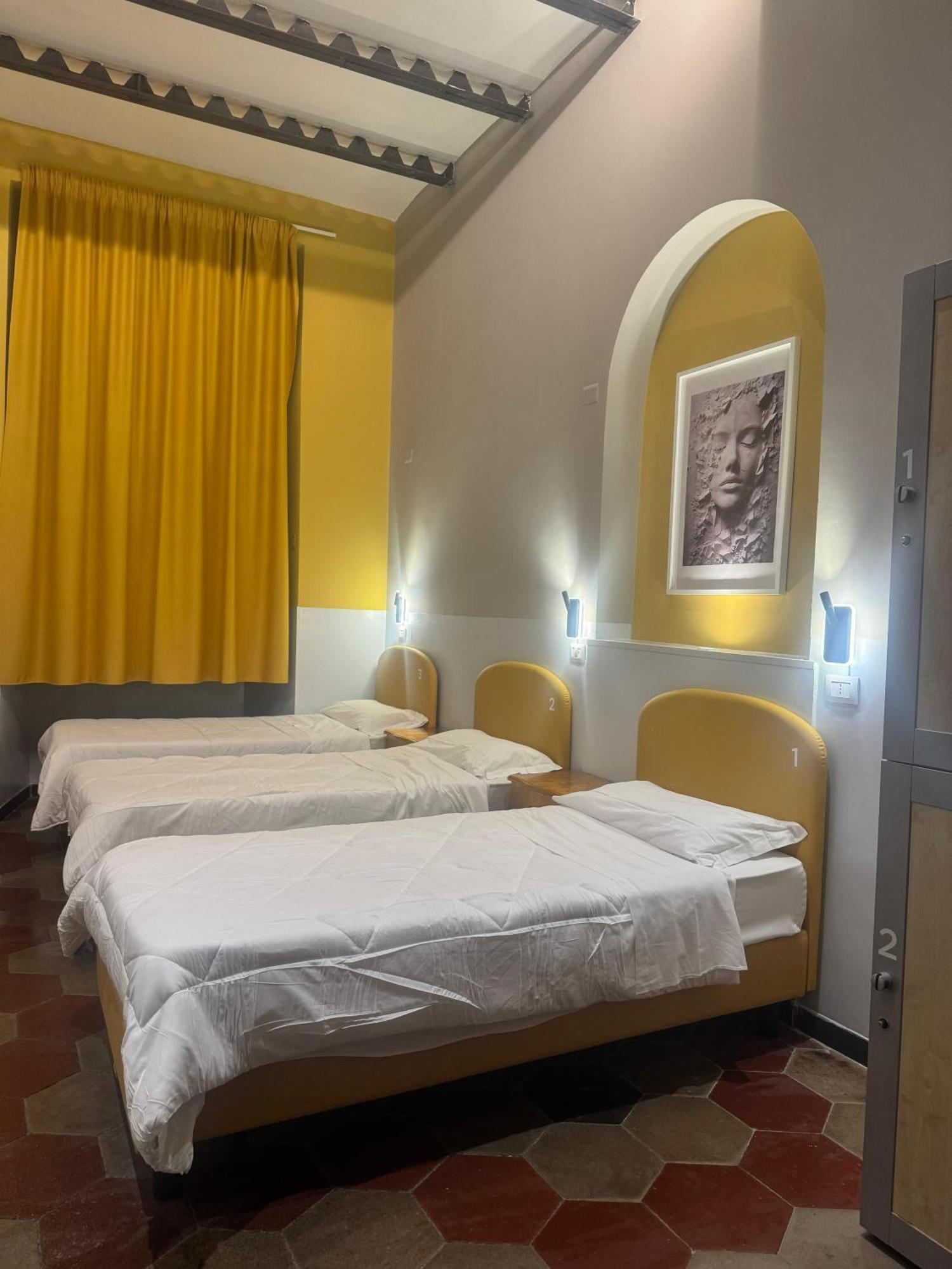 Borgo Ripa Urban Travel Hostel โรม ภายนอก รูปภาพ