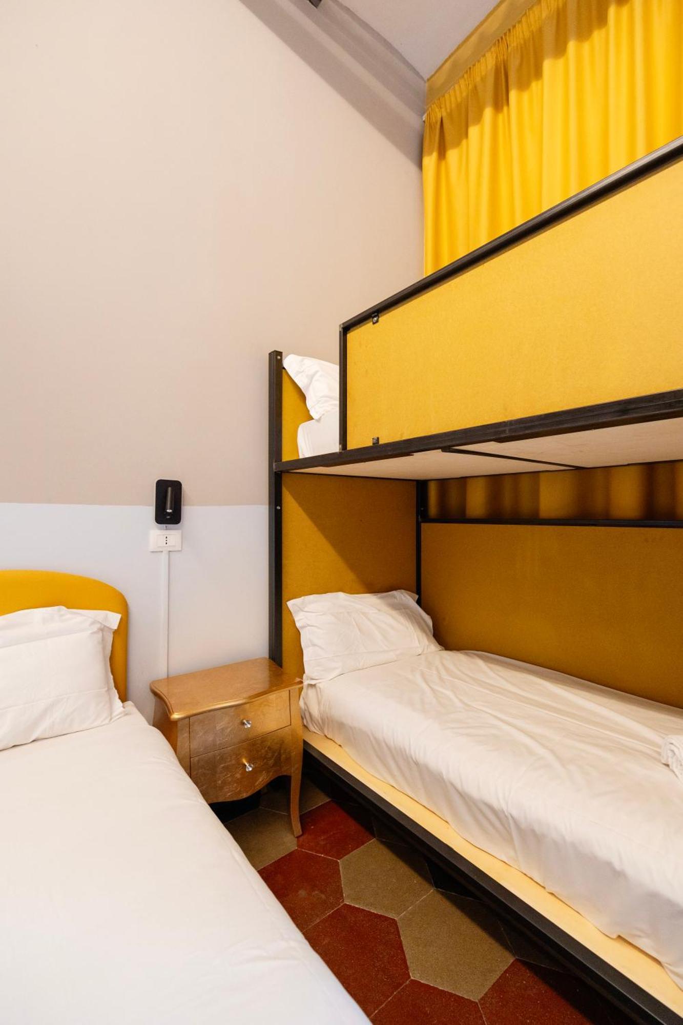 Borgo Ripa Urban Travel Hostel โรม ภายนอก รูปภาพ